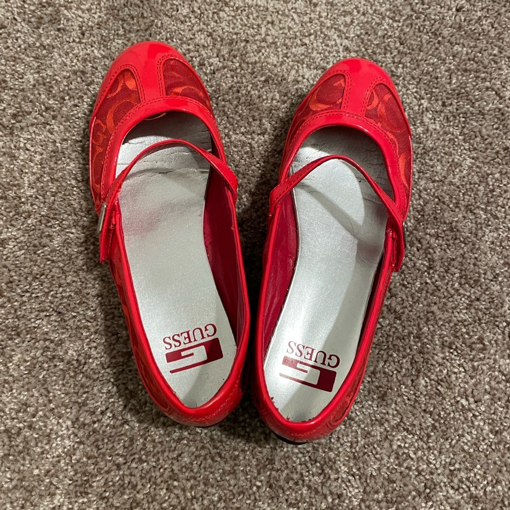 Women’s Size 6 bright Red Professional Flats